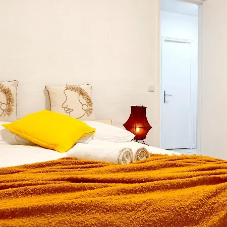 35m2 Marais 2br Near Pompidou And Metro * Parigi